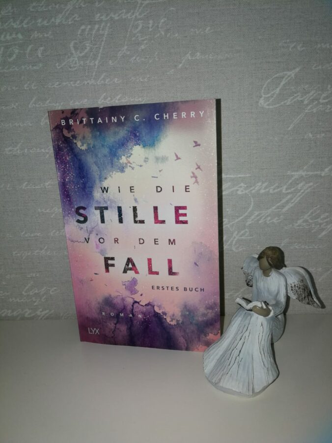 Wie Die Stille Vor Dem Fall Reihenfolge Rezension: „Wie die Stille vor dem Fall – Erstes Buch“ von Brittainy C